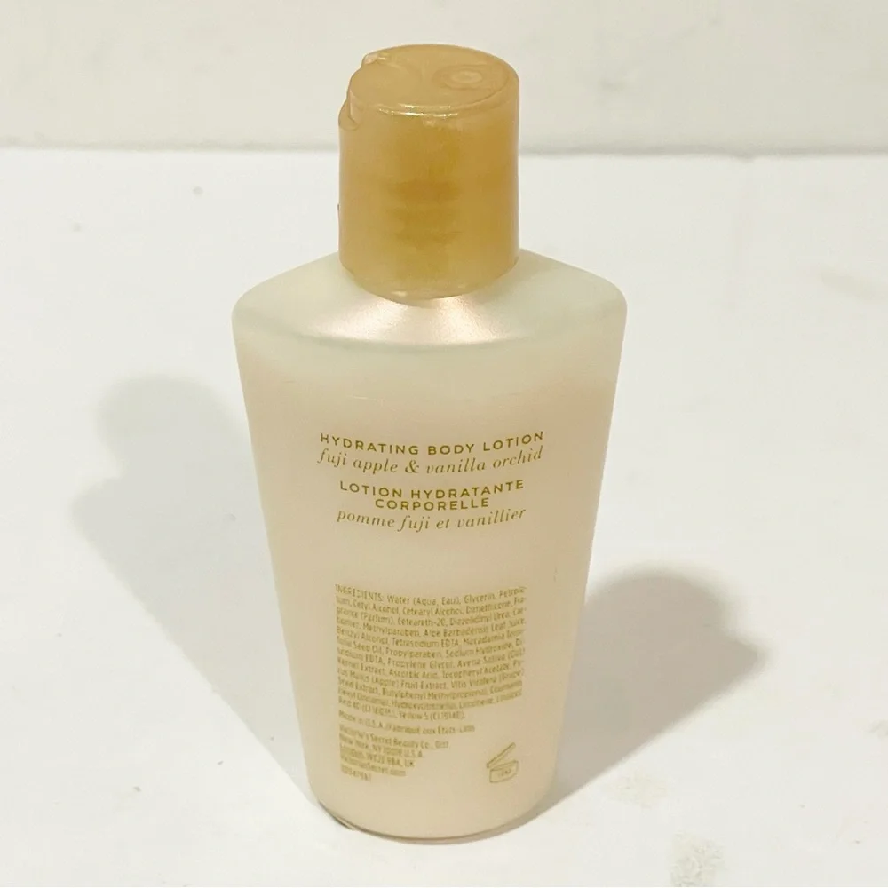 Victoria's Secret Passion‎ Struck Body Lotion 2oz Skincare